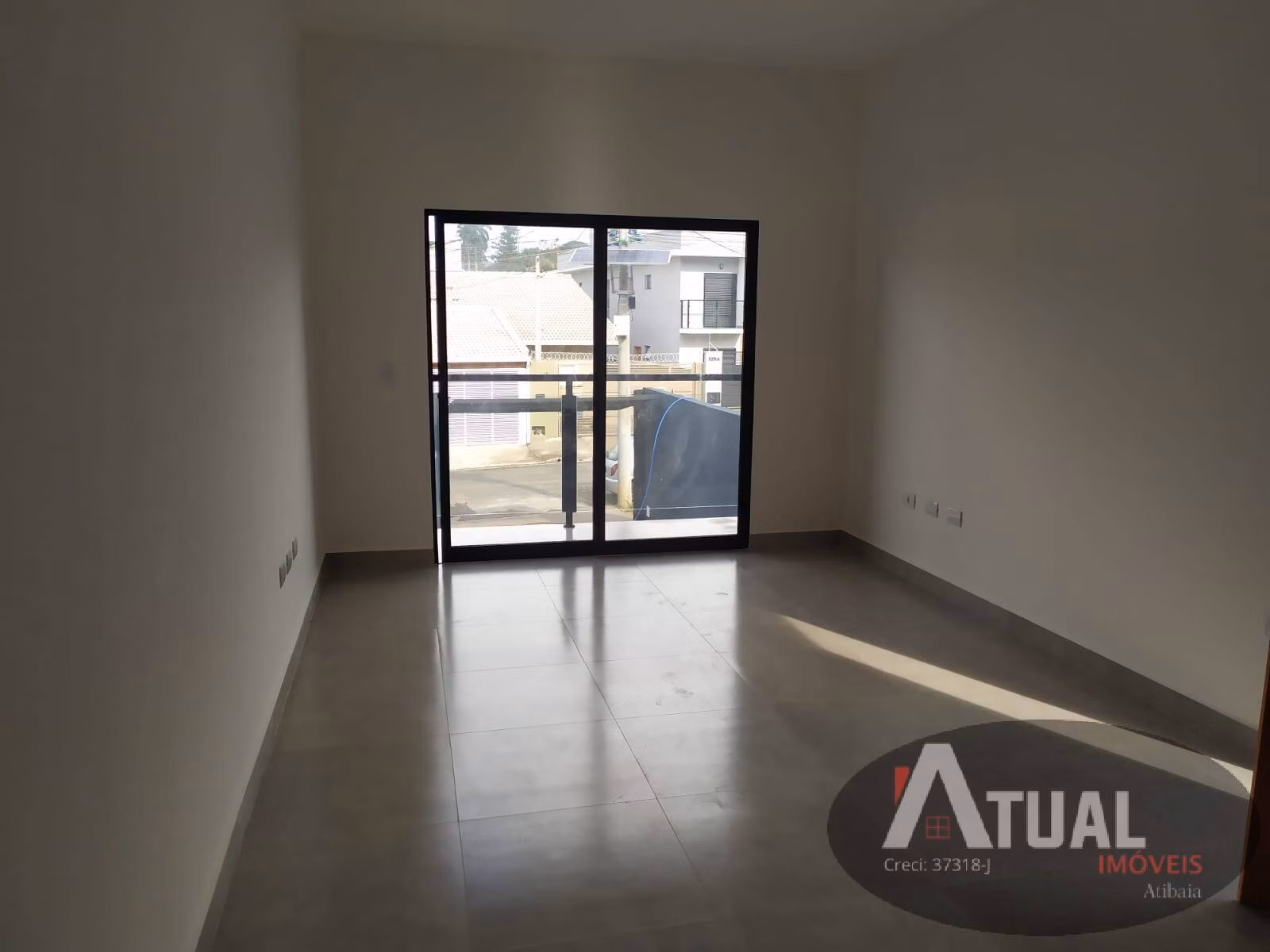 Casa de 200 m² em Atibaia, SP
