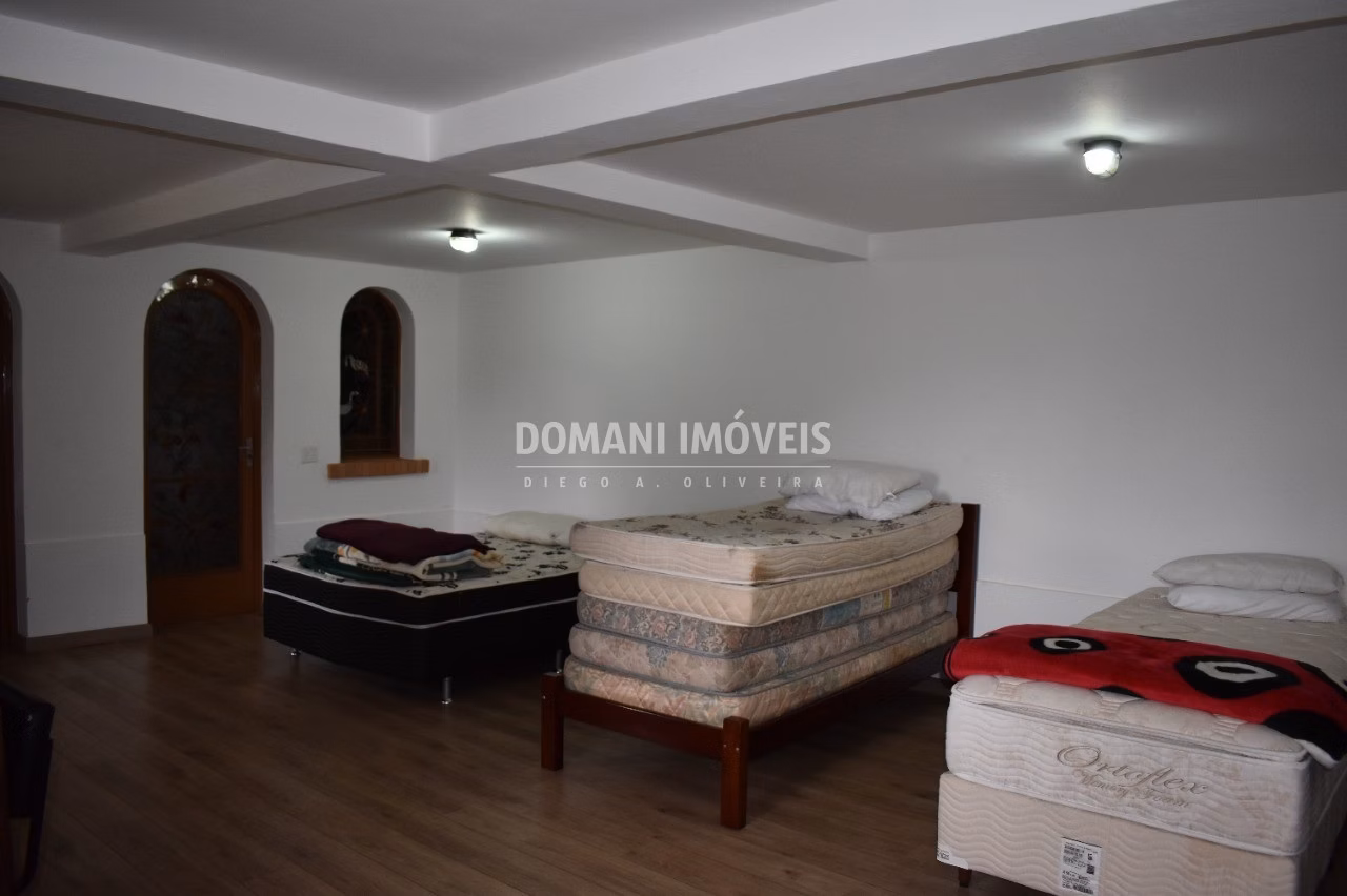 Casa de 6.600 m² em Campos do Jordão, SP