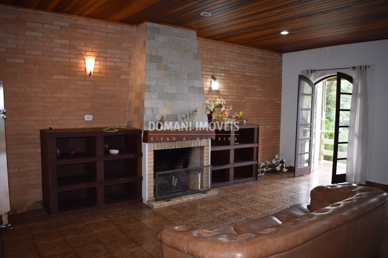 Casa de 6.600 m² em Campos do Jordão, SP
