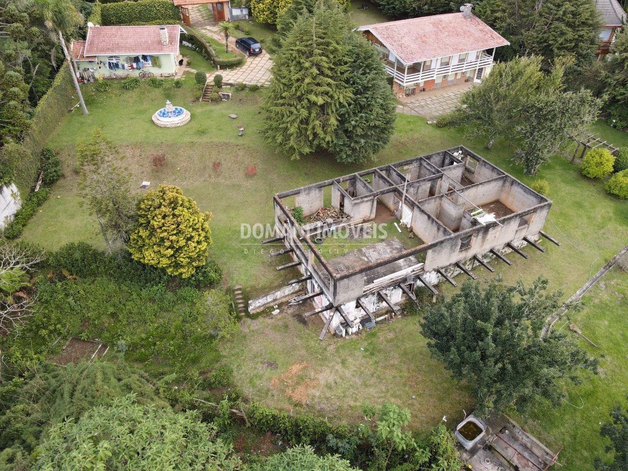 Casa de 6.600 m² em Campos do Jordão, SP