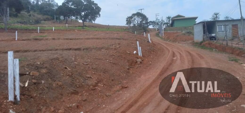 Terreno de 380 m² em Atibaia, SP