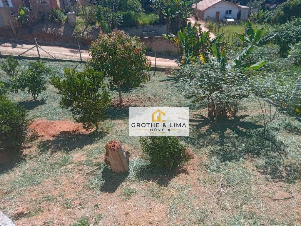 Chácara de 1.300 m² em Paraibuna, SP
