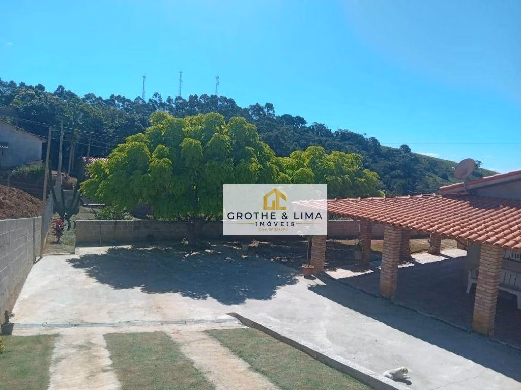 Chácara de 1.300 m² em Paraibuna, SP