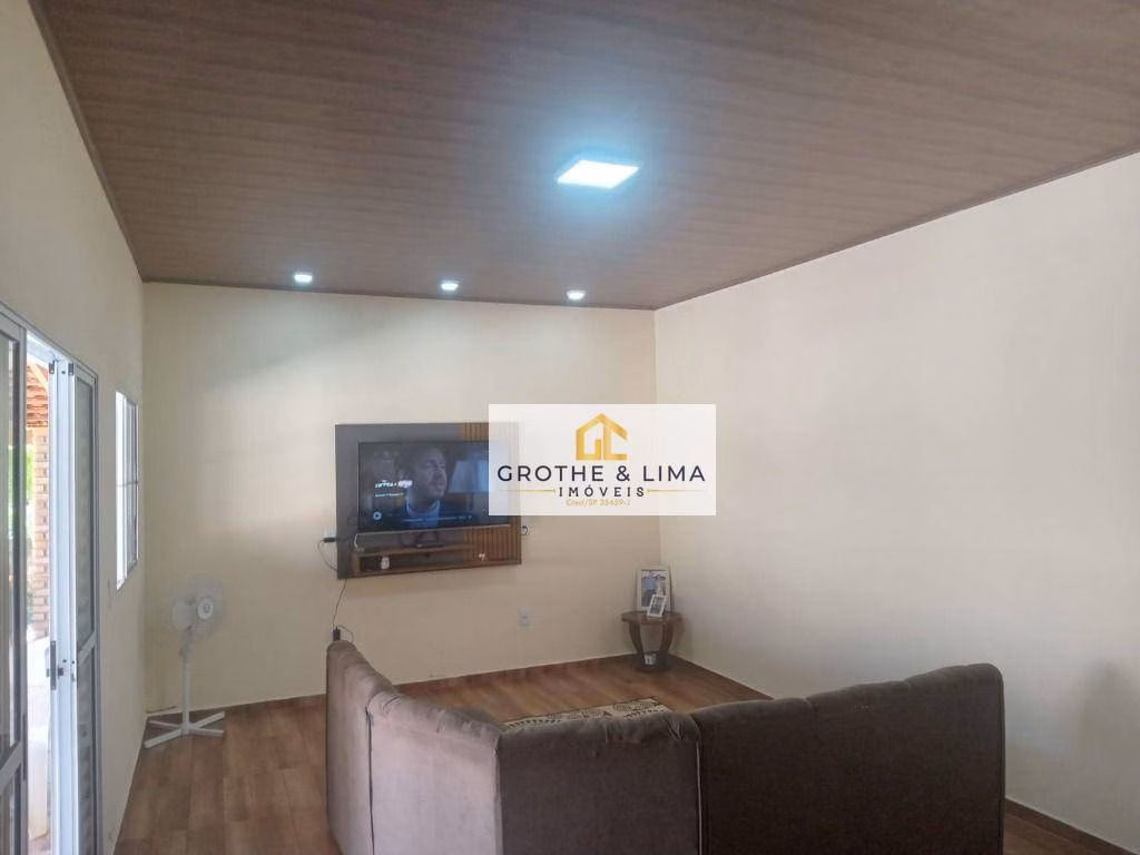 Chácara de 1.300 m² em Paraibuna, SP