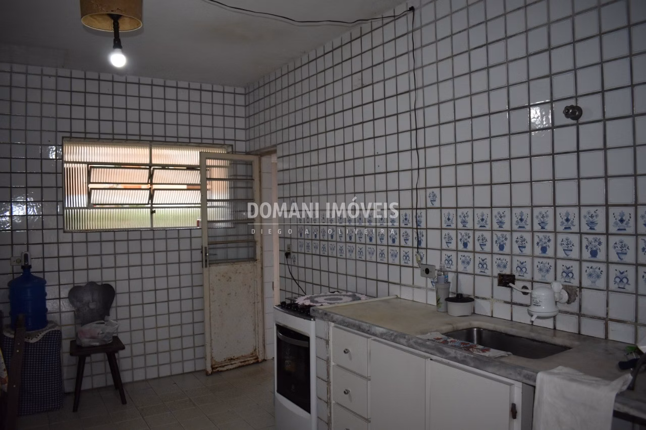 Casa de 725 m² em Campos do Jordão, SP