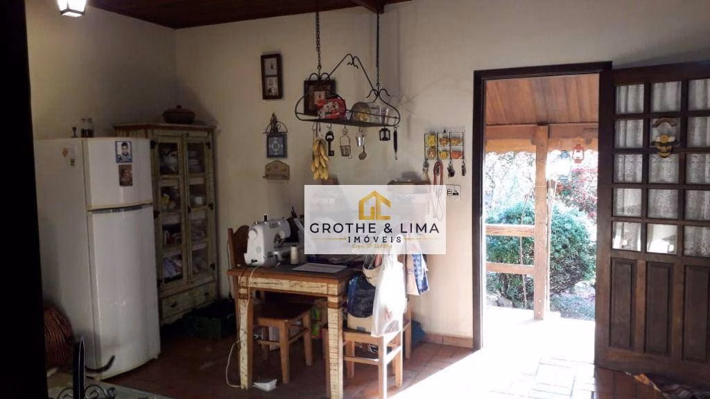 Chácara de 1.100 m² em Taubaté, SP