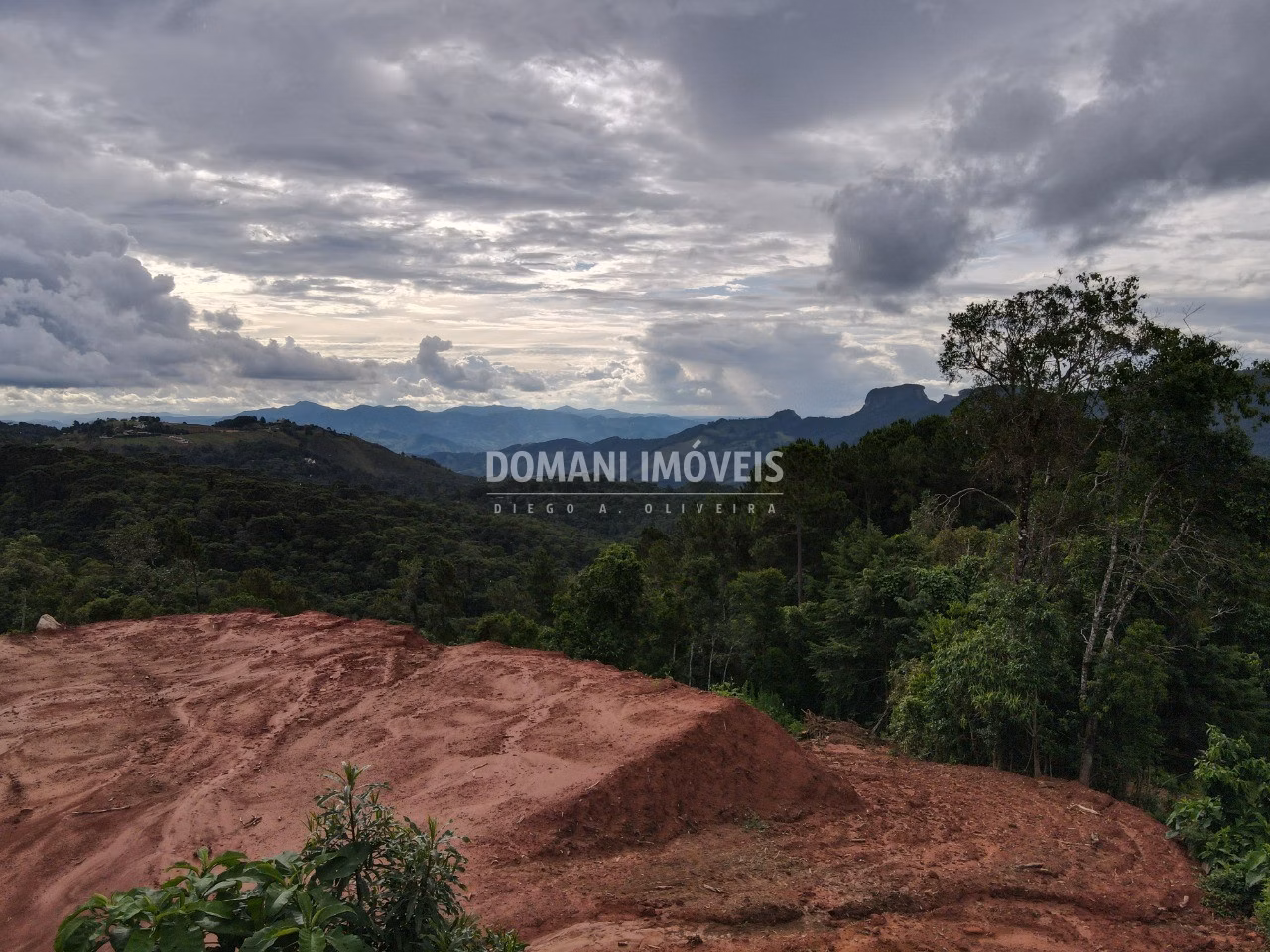 Plot of 1,180 m² in Campos do Jordão, SP, Brazil
