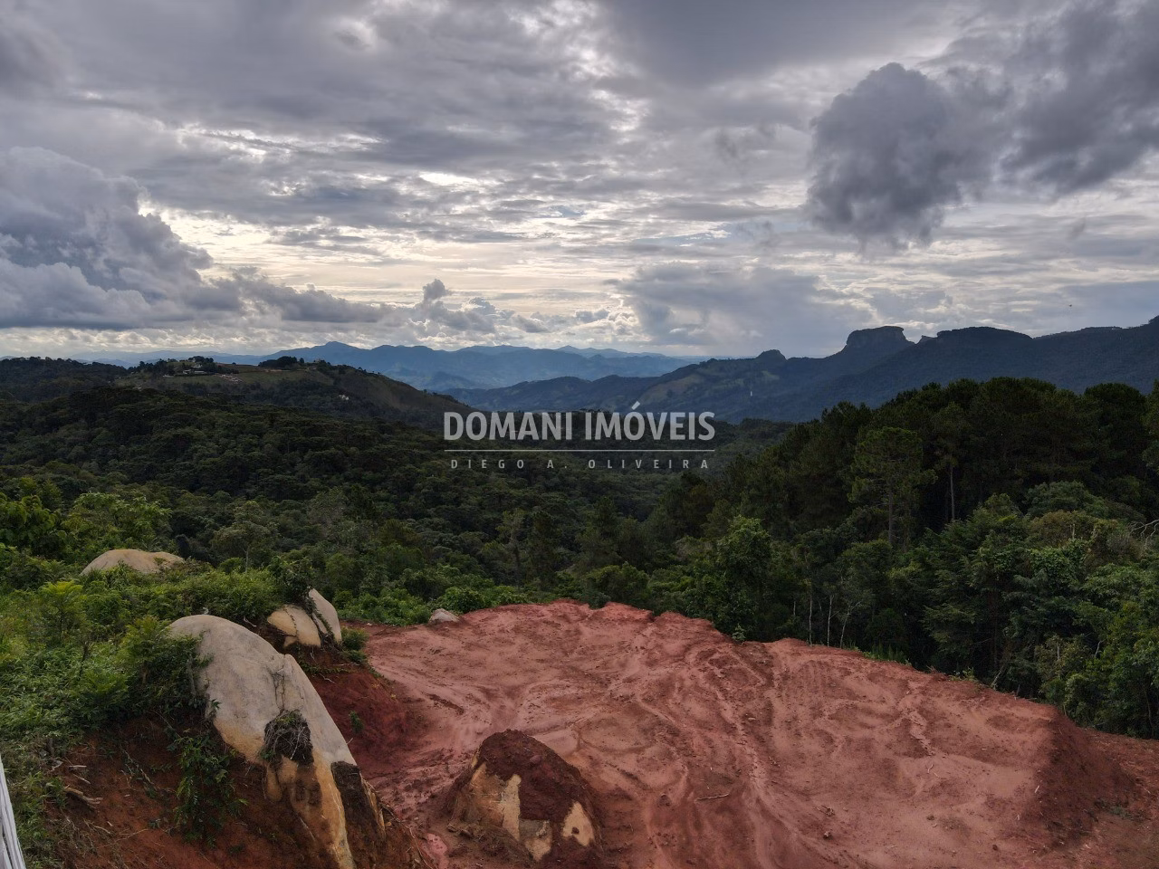 Plot of 1,180 m² in Campos do Jordão, SP, Brazil