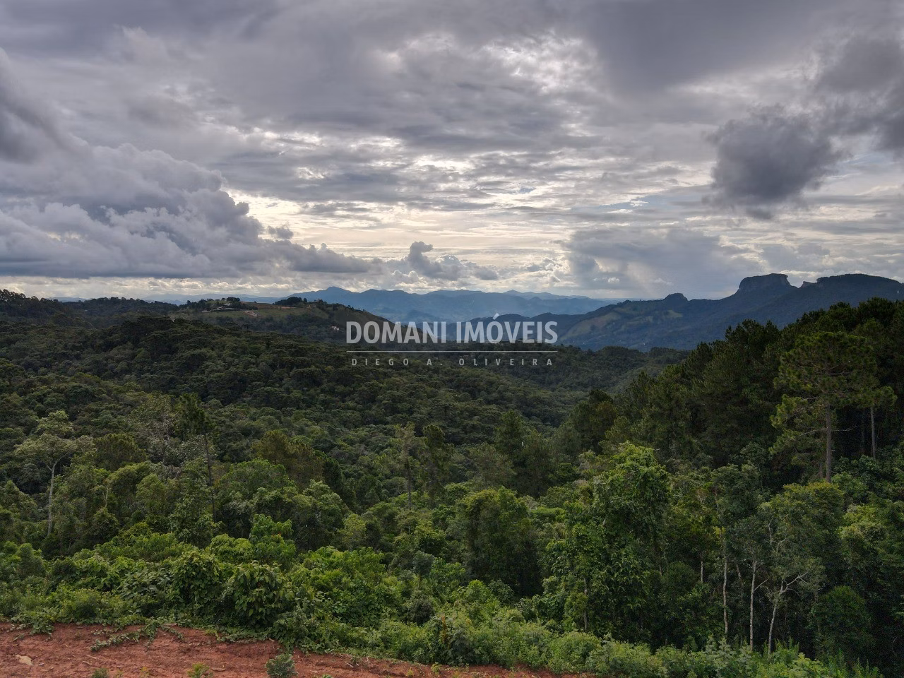 Plot of 1,180 m² in Campos do Jordão, SP, Brazil
