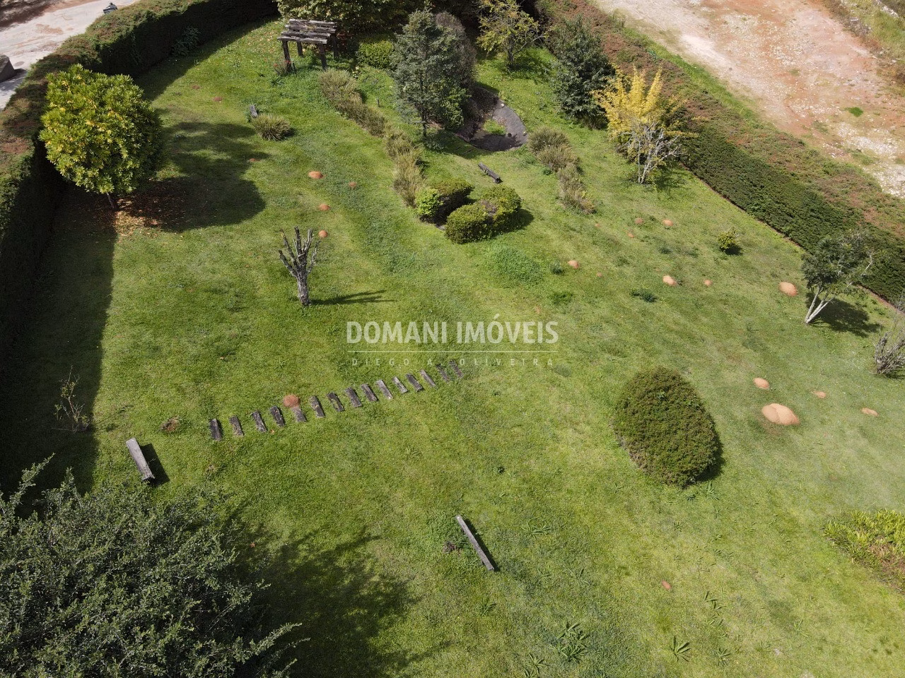 Plot of 1,370 m² in Campos do Jordão, SP, Brazil