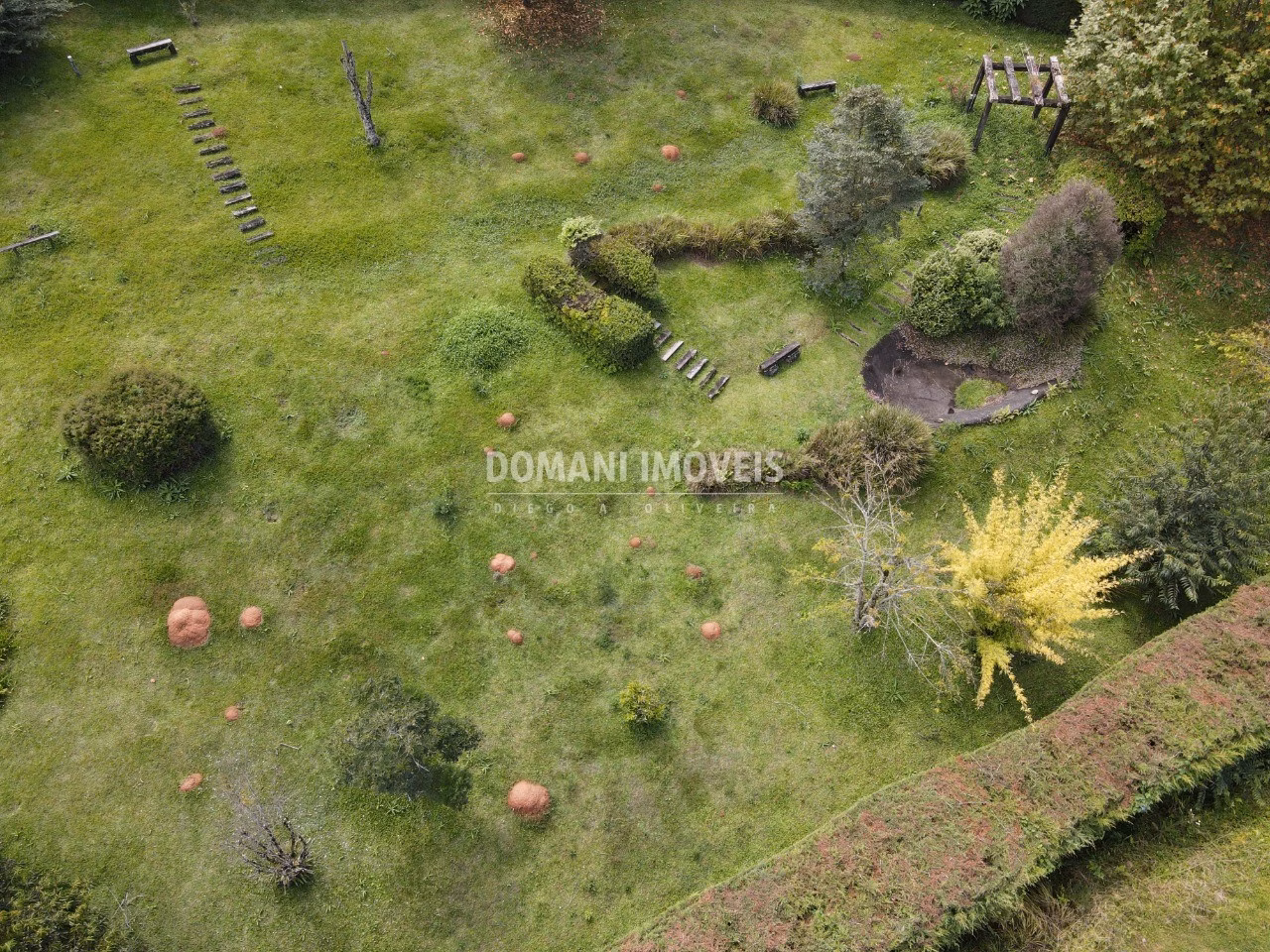Plot of 1,370 m² in Campos do Jordão, SP, Brazil
