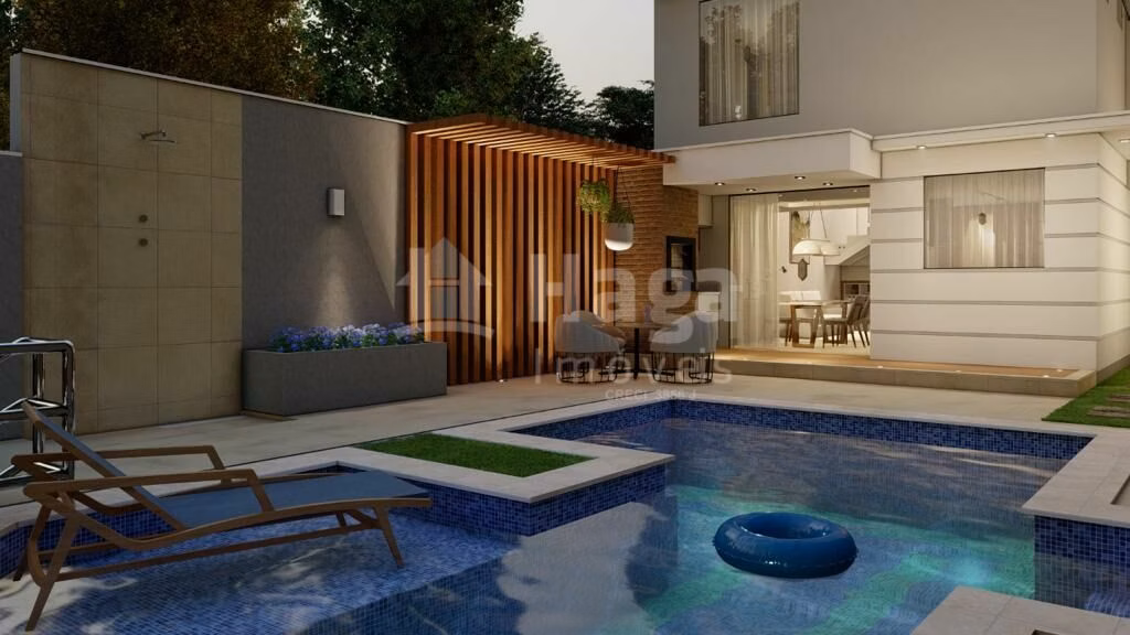 Casa de 285 m² em Brusque, SC