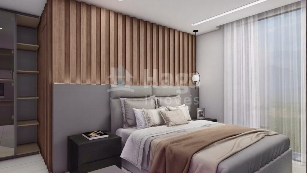 Casa de 285 m² em Brusque, SC