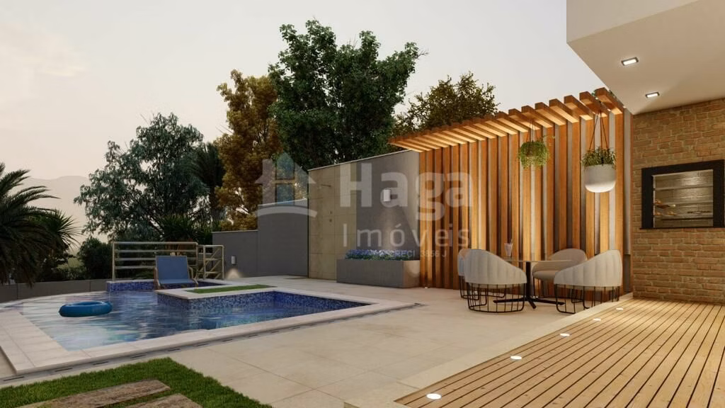 Casa de 285 m² em Brusque, SC