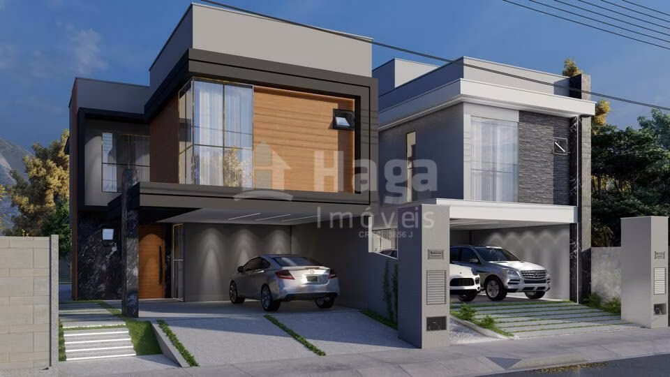 Casa de 285 m² em Brusque, SC