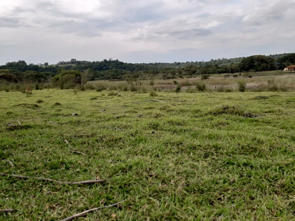 Sítio de 53 ha em Capela do Alto, SP