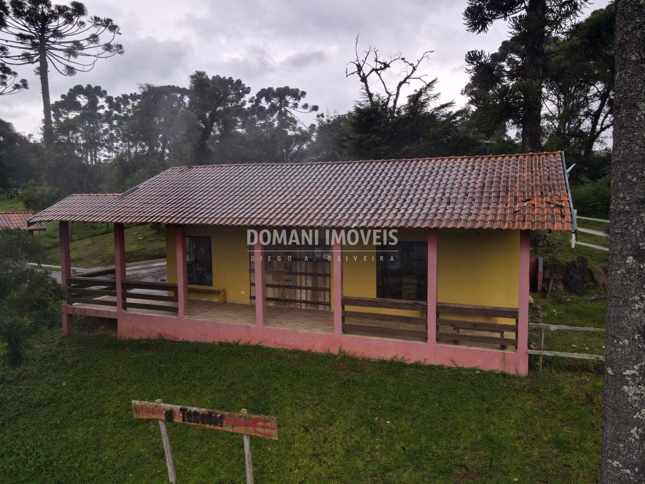 Comercial de 1.000 m² em Campos do Jordão, SP