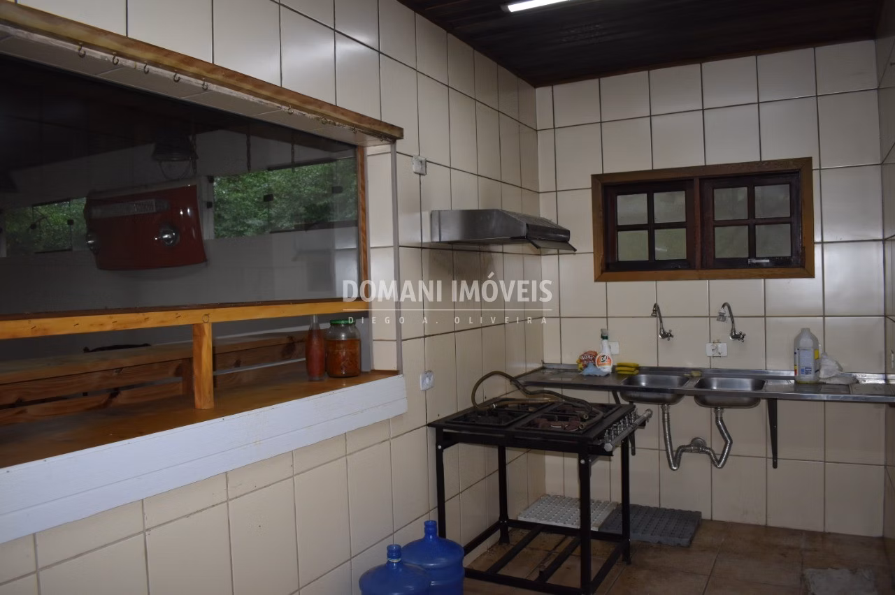 Comercial de 1.000 m² em Campos do Jordão, SP