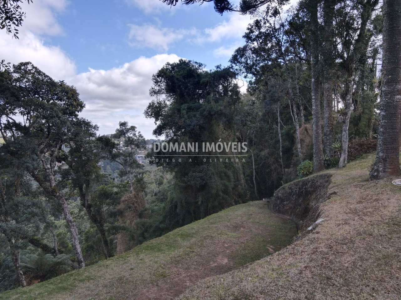 Plot of 1,115 m² in Campos do Jordão, SP, Brazil