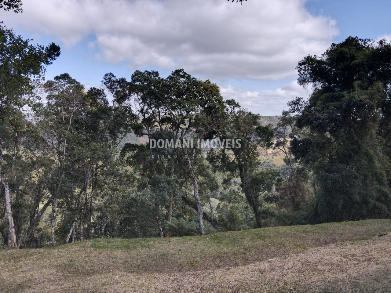 Plot of 1,115 m² in Campos do Jordão, SP, Brazil