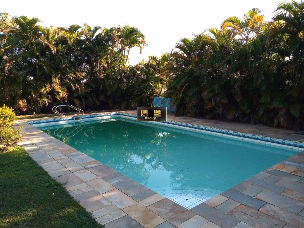 Casa de 3.199 m² em Valinhos, SP