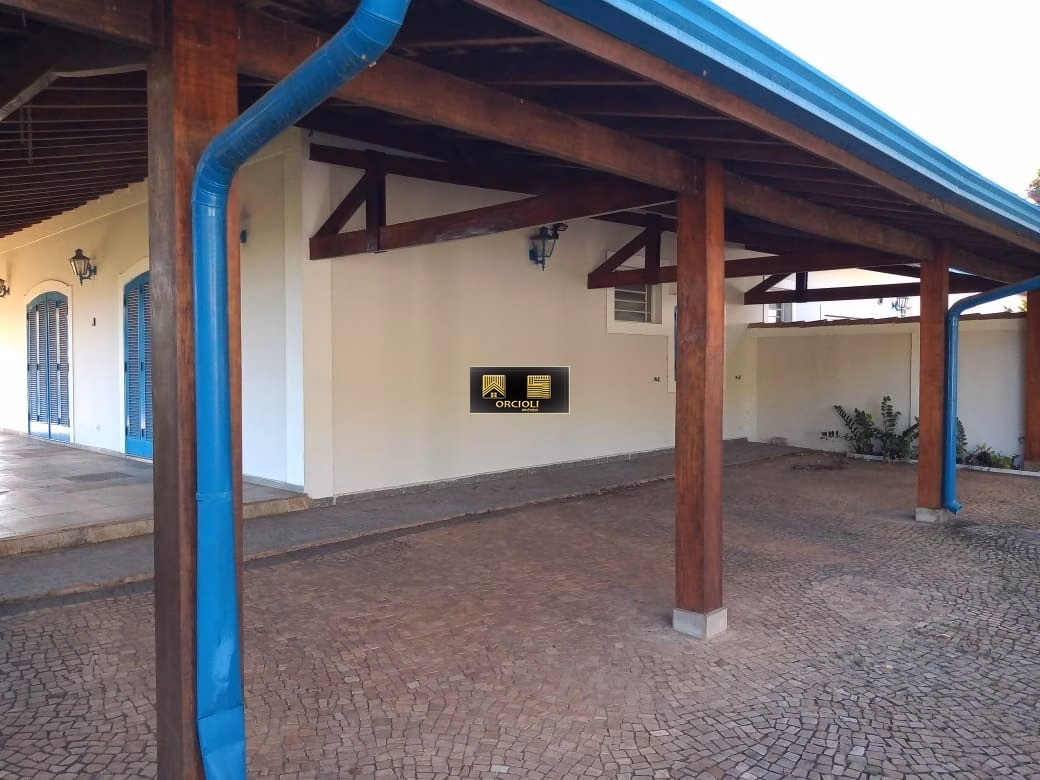 Casa de 3.199 m² em Valinhos, SP