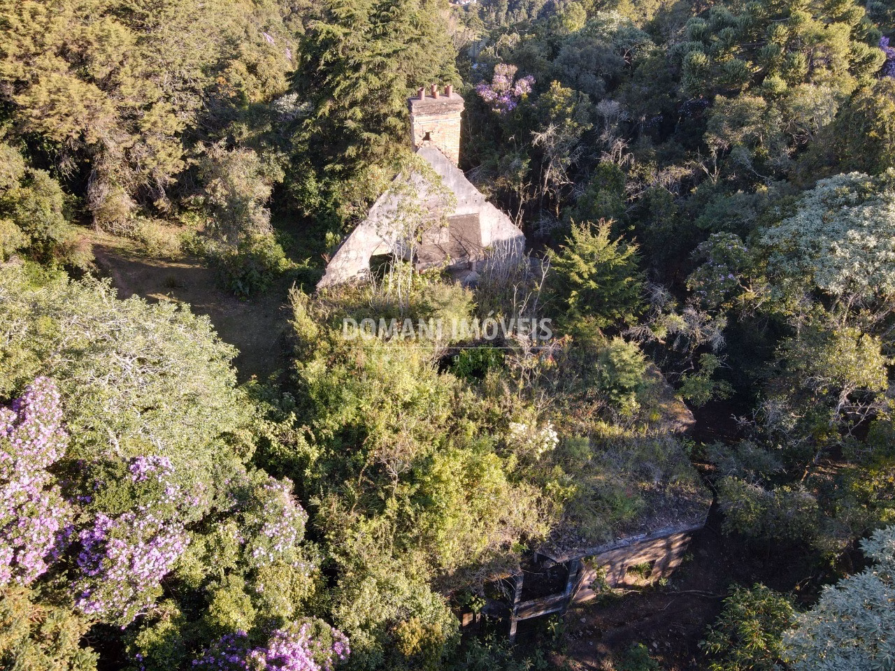 Plot of 1,380 m² in Campos do Jordão, SP, Brazil