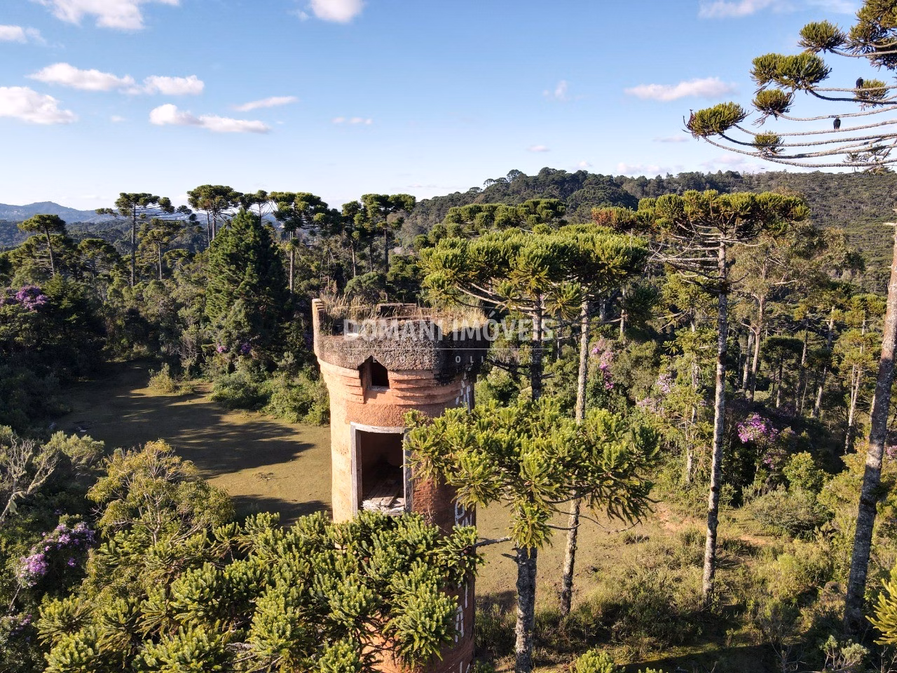 Plot of 1,380 m² in Campos do Jordão, SP, Brazil