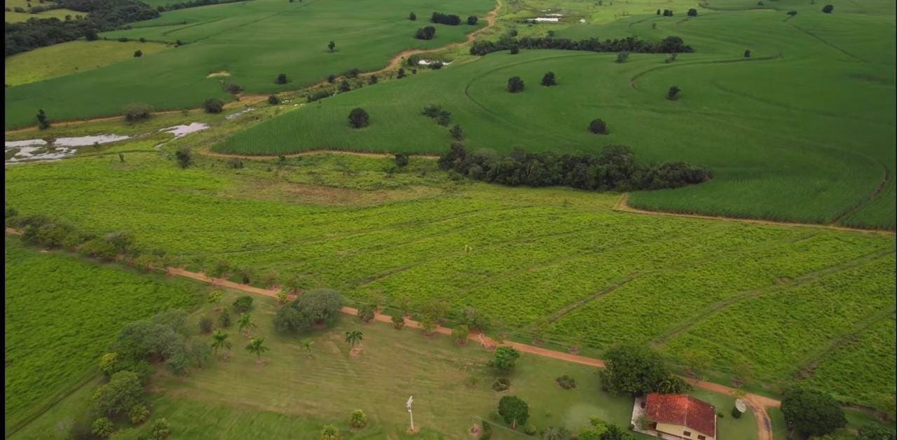 Fazenda de 194 ha em Quadra, SP