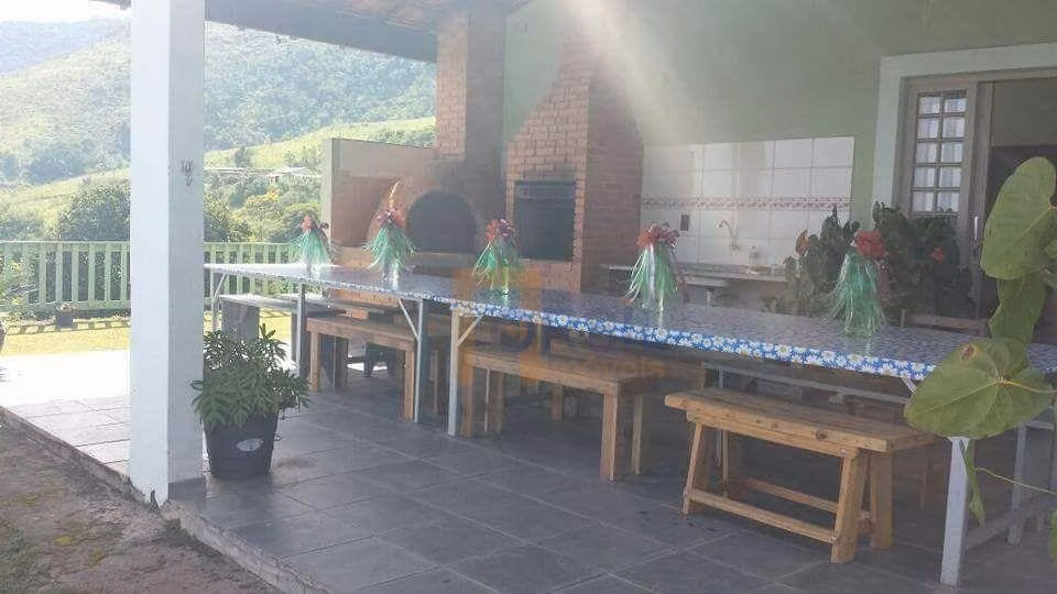 Kleiner Bauernhof zum Verkauf von 6 ha in Mogi das Cruzes, SP