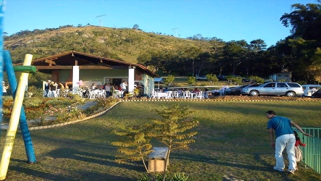 Kleiner Bauernhof zum Verkauf von 6 ha in Mogi das Cruzes, SP