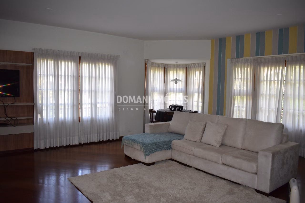 House of 1,630 m² in Campos do Jordão, SP, Brazil