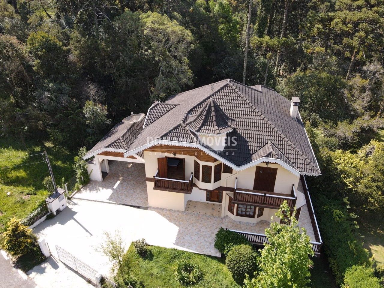 House of 1,630 m² in Campos do Jordão, SP, Brazil