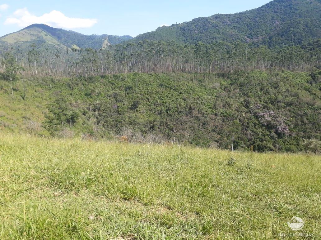 Sítio de 70 ha em São José dos Campos, SP