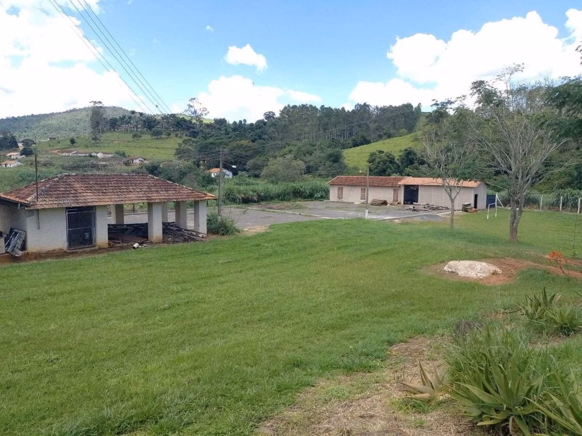 Fazenda à venda de 170 ha em Caconde, SP