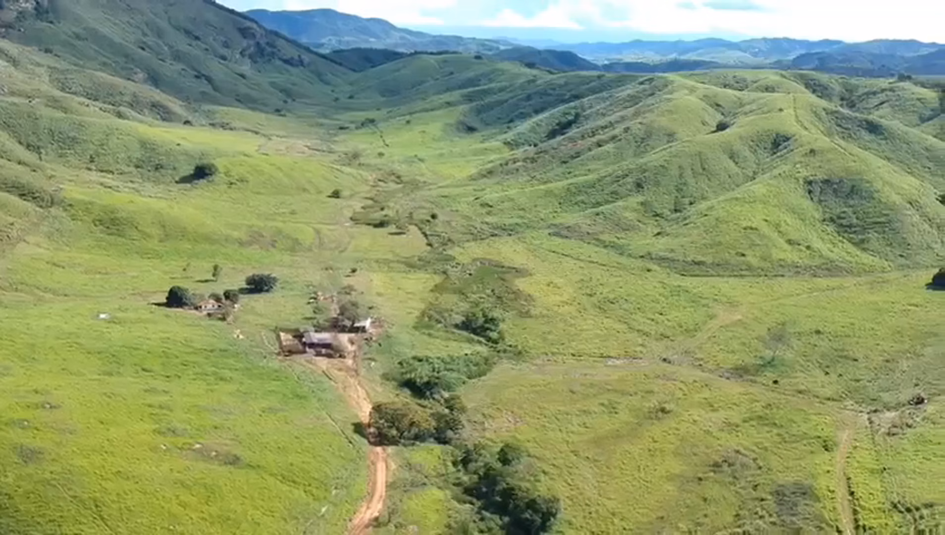 Fazenda de 363 ha em Itanhomi, MG