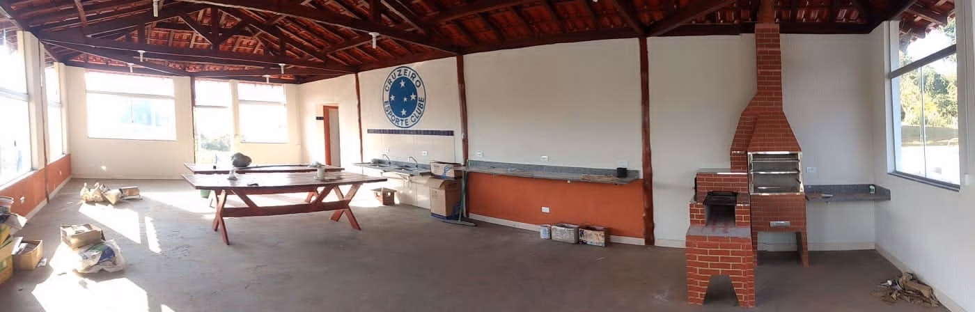 Sítio de 65 ha em Nepomuceno, MG