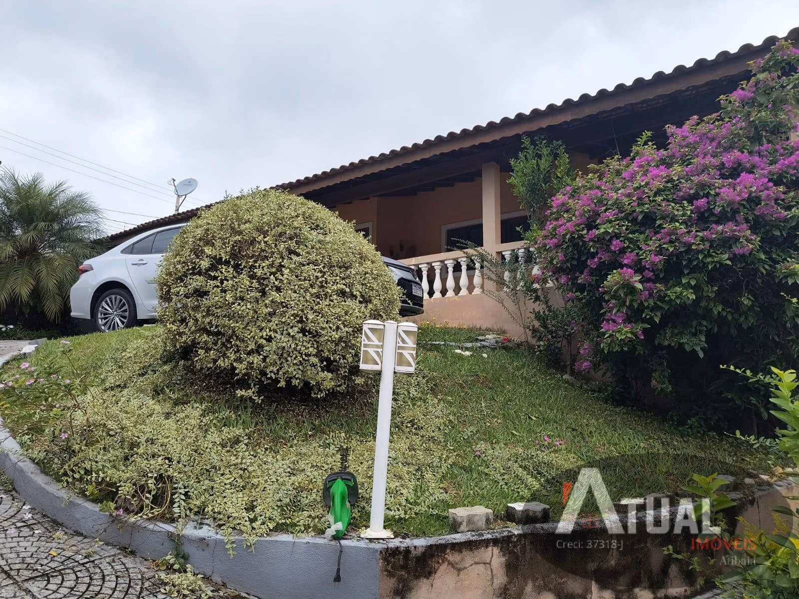 Casa de 670 m² em Atibaia, SP