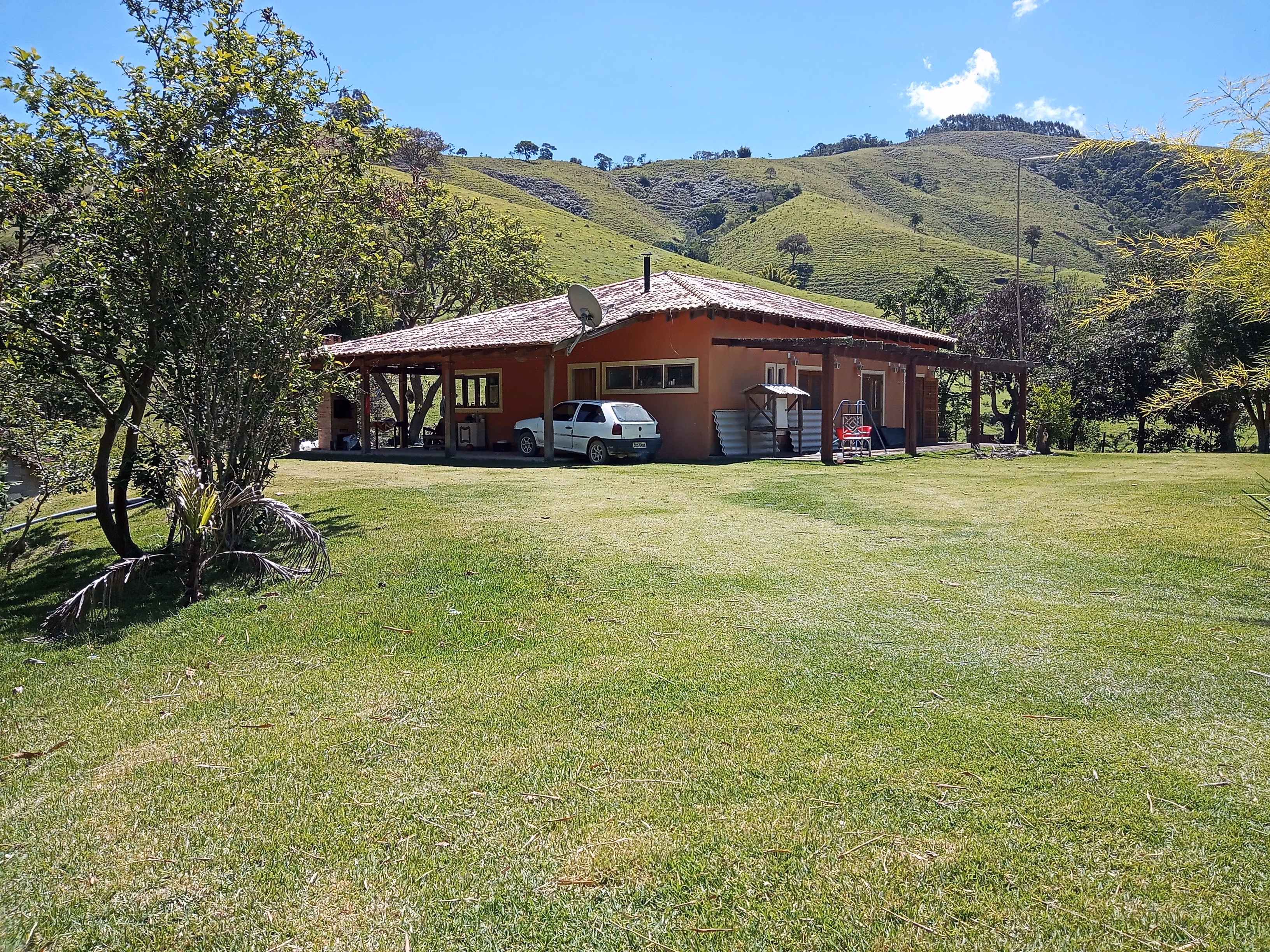 Small farm of 104 acres in Natividade da Serra, SP, Brazil