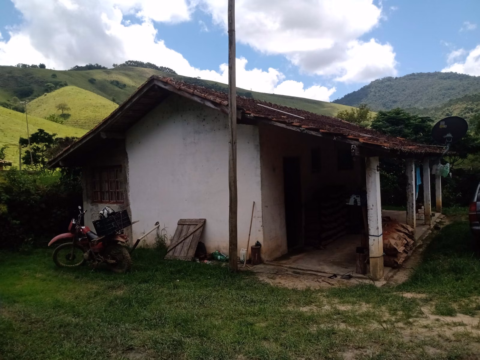 Sítio de 42 ha em Natividade da Serra, SP