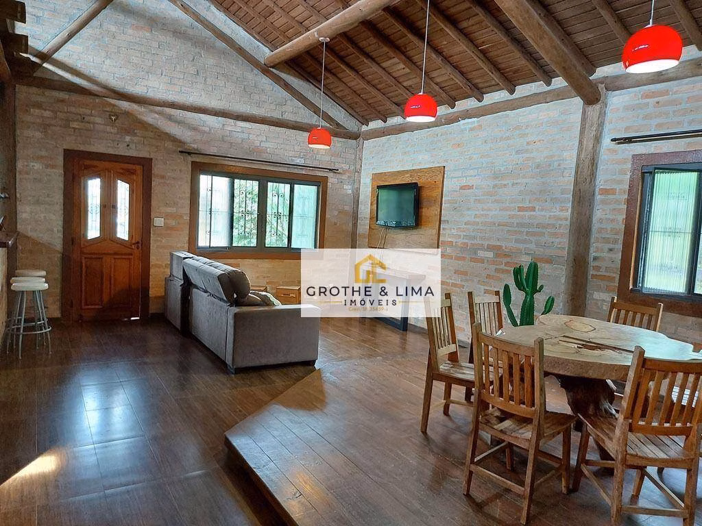 Chácara de 1.280 m² em Pindamonhangaba, SP