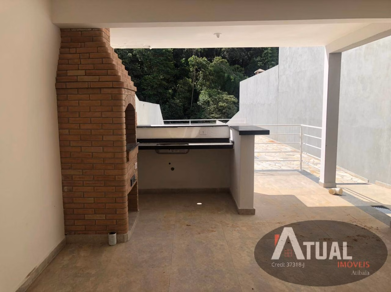 Casa de 448 m² em Mairiporã, SP