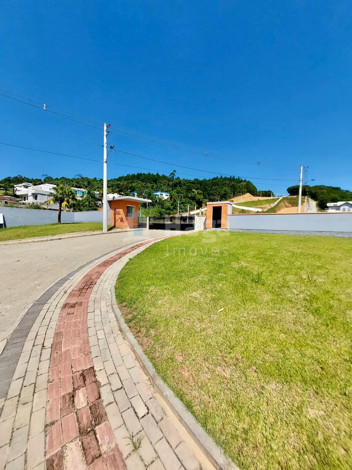 Terreno de 391 m² em Guabiruba, SC
