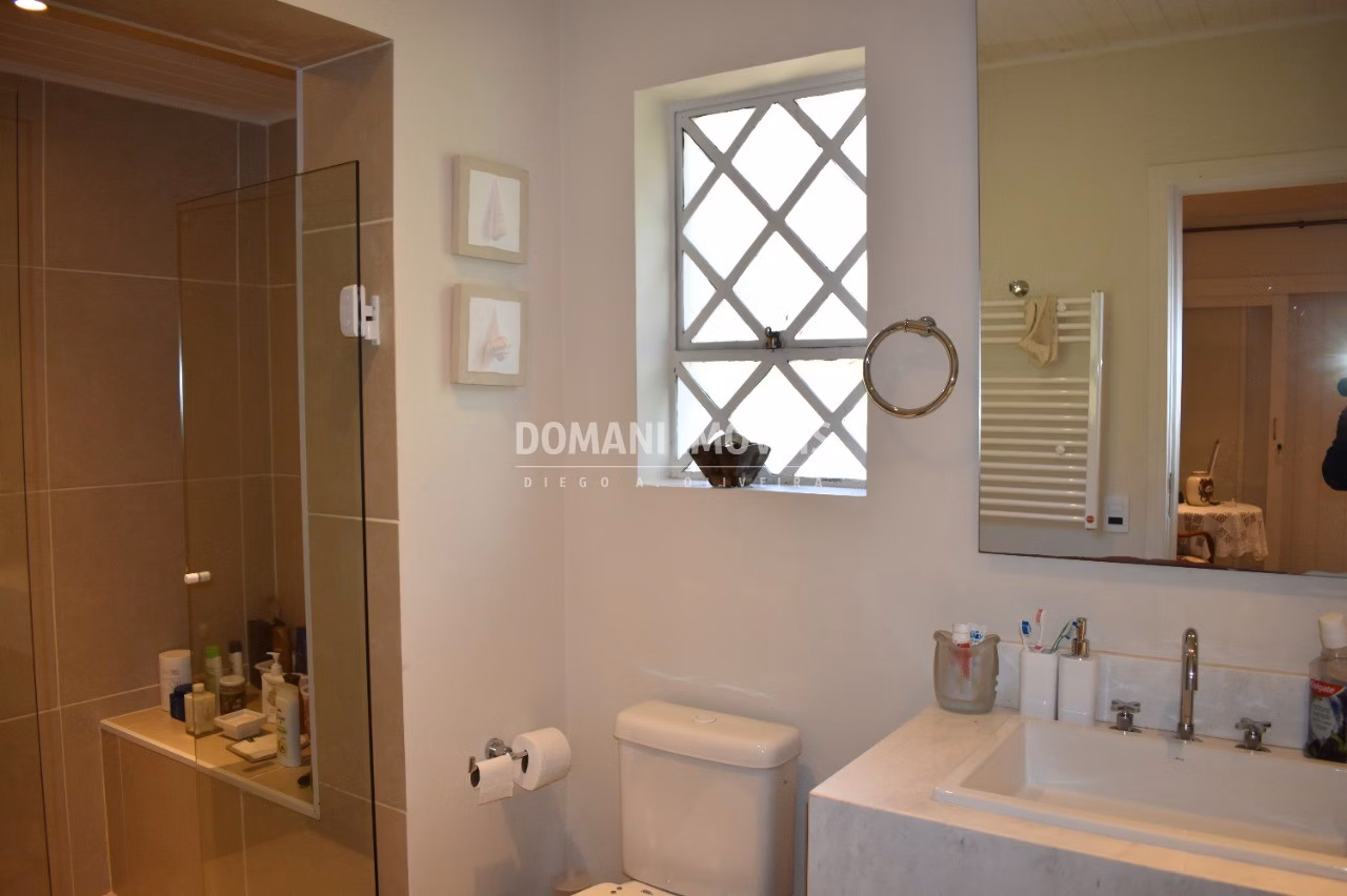 Casa de 9.400 m² em Campos do Jordão, SP