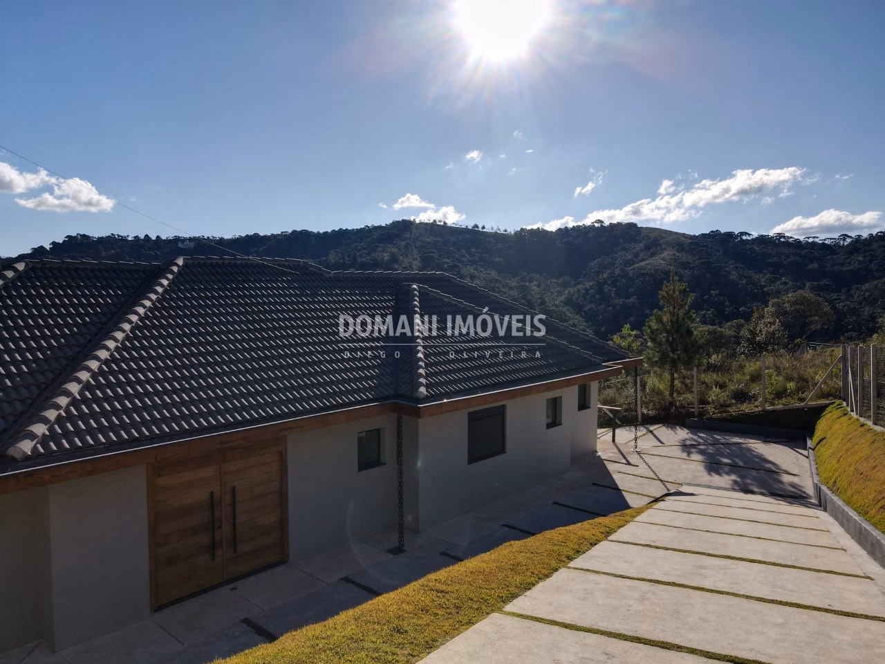 House of 1,000 m² in Campos do Jordão, SP, Brazil