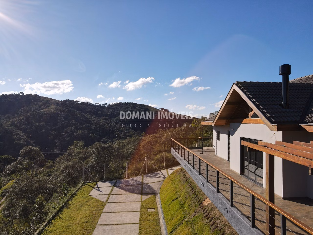 House of 1,000 m² in Campos do Jordão, SP, Brazil
