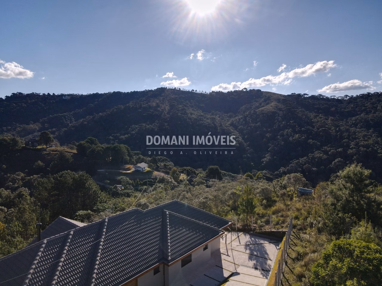 House of 1,000 m² in Campos do Jordão, SP, Brazil
