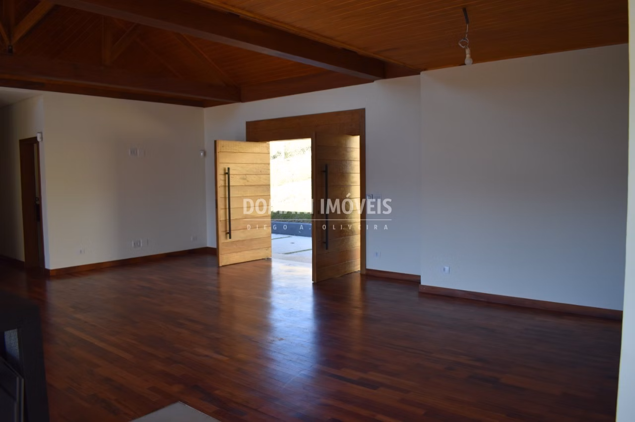 House of 1,000 m² in Campos do Jordão, SP, Brazil