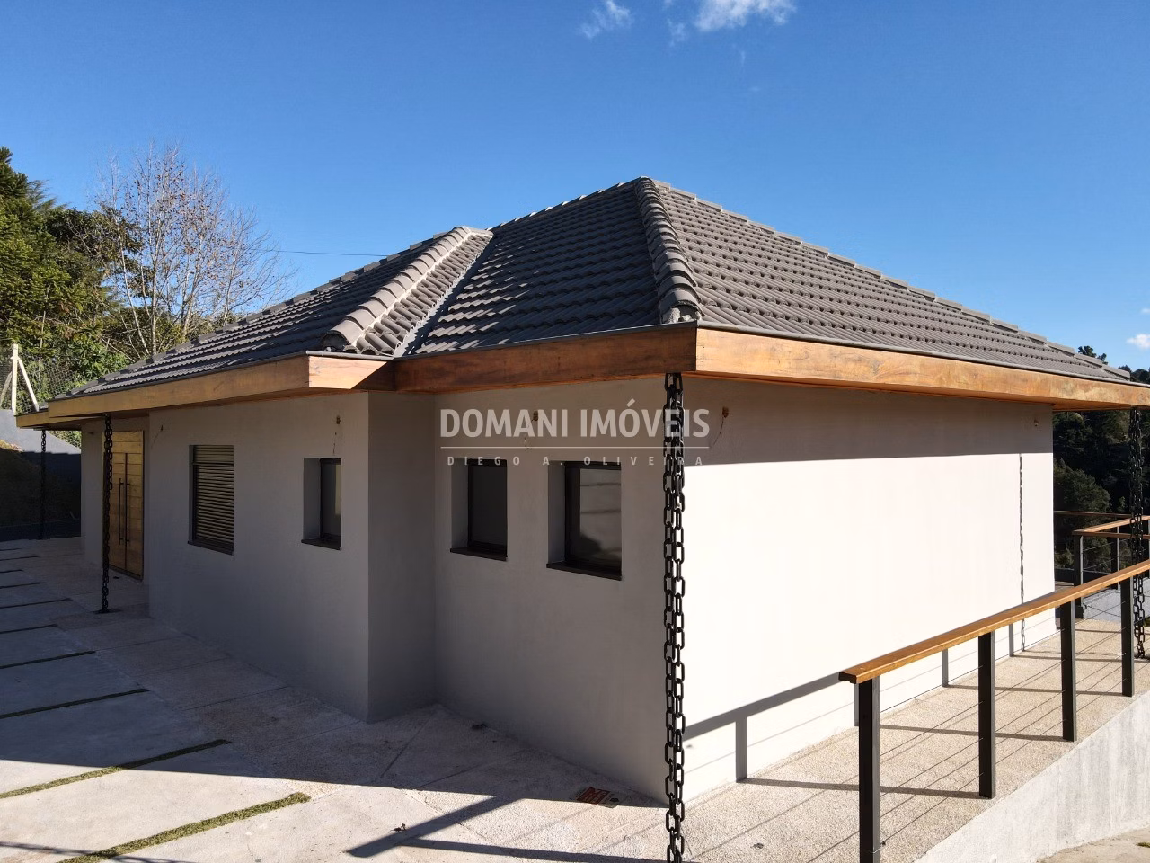 House of 1,000 m² in Campos do Jordão, SP, Brazil